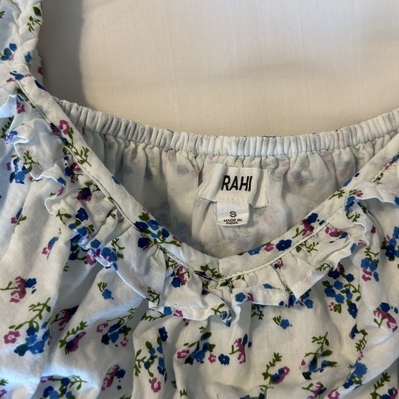 Rahi puff sleeve top size small - Picture 2 of 3